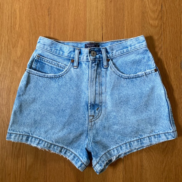 Abercrombie & Fitch Pants - unworn abercrombie & fitch high rise denim shorts